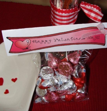 Valentine chocolate tag by DJ Inkers